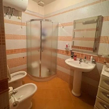 Central Spacious & Serene Apartment *